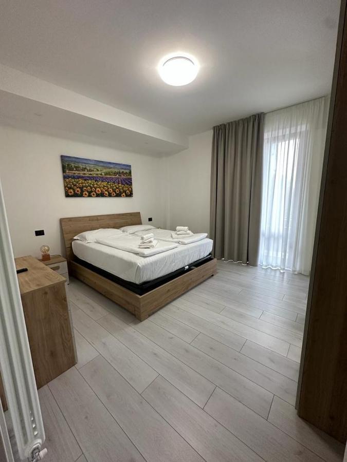 Cavour Apartment Center ברדולינו מראה חיצוני תמונה
