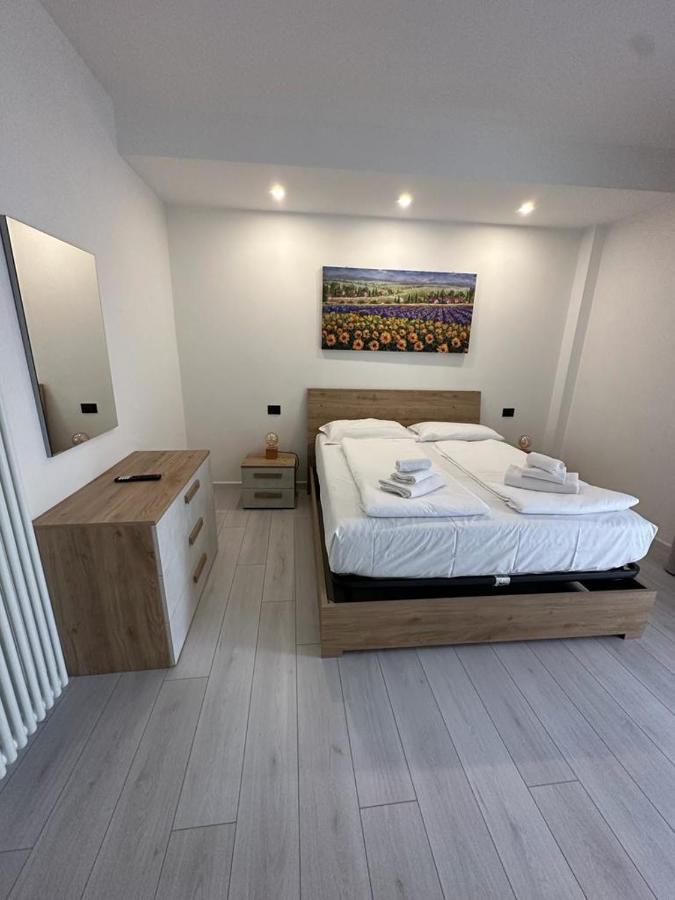 Cavour Apartment Center ברדולינו מראה חיצוני תמונה